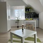 Balifornia Apartment