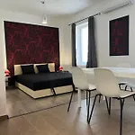 Balifornia Apartment *