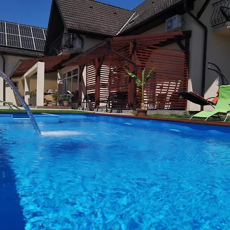 Balifornia Apartment Balatonboglar