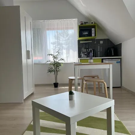 Balifornia Apartment